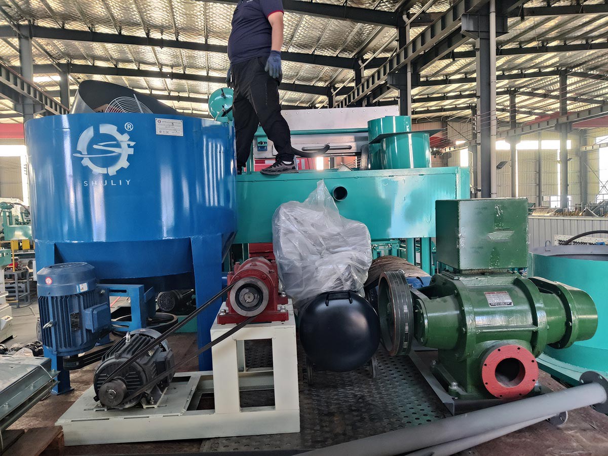 Egg tray machine for 7000 chickens Egg tray machine for 7000 chickens